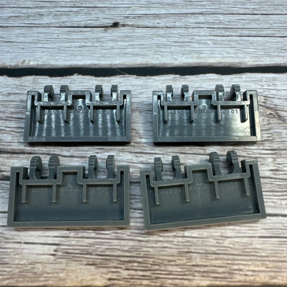 Lego Part 44569 Hinge Train Gate 2x4 Locking Dual 2 Fingers w/Rear Reinforcement